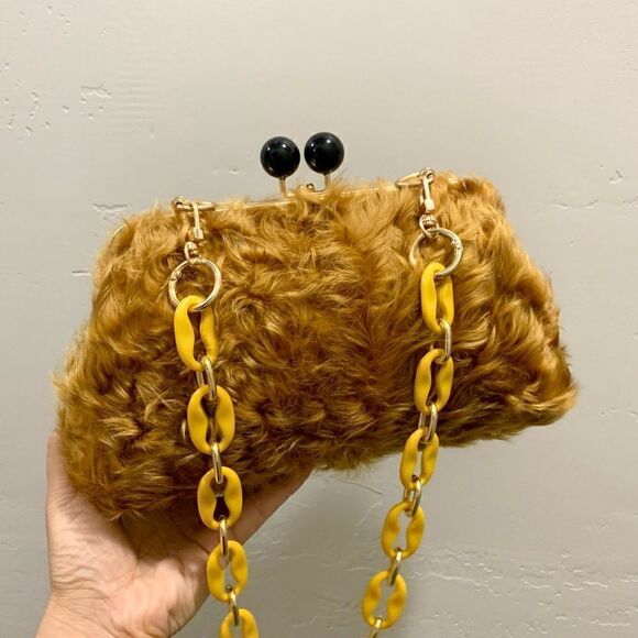 Handmade Real Curly Shearling Kisslock Clutch/Shoulder Bag/Crossbody & 2 Chains - Picture 3 of 14
